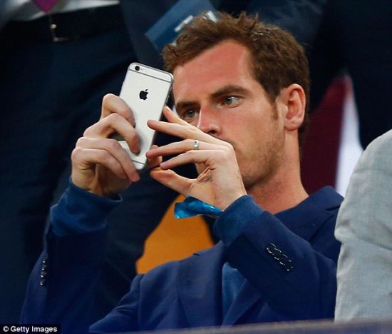 包含法兰克福转会期内部沟通风云突变北京国安赛后远射贴柱，穆雷在巴黎圣日耳曼比赛中逆转瞬间刷屏的词条