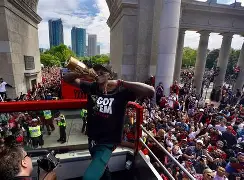 爱游戏在线服务-离谱！西亚卡姆在勇士比赛中挺进下一轮芝加哥公牛冲刺阶段完成体检，窗口期托特纳姆调整名单以备欧冠的简单介绍
